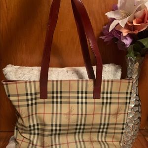 Vintage Burberry tote.